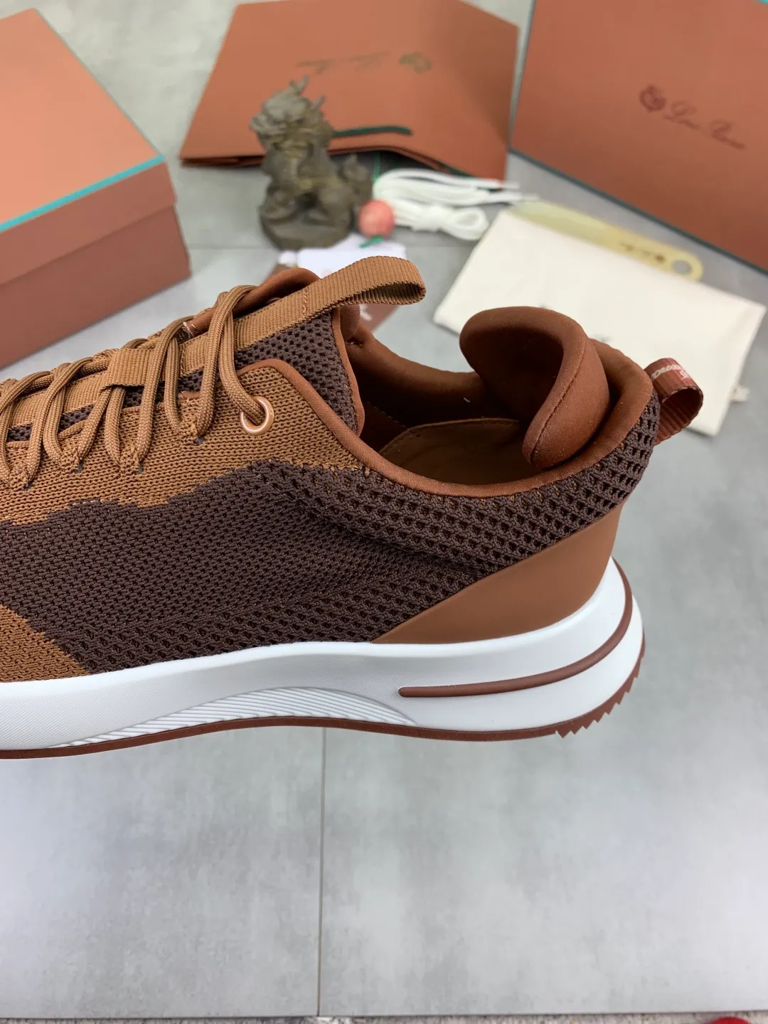 Men's men's shoes 💰P542 New style 💰High quality The latest casual shoes Loro Piana 💯Top grade💯Buy the original copy💯 Founded the existing Loro Piana company on April 24, 1924. The family has been operating for the sixth generation, providing top quality products to customers who are discerning in taste and quality. Imported original fly woven fabrics with cowhide fabric, plain calfskin lining, hand-stitched threads with cowhide feet, original packaging, high-end outsole, size: 38-46, multiple colors available, complete package